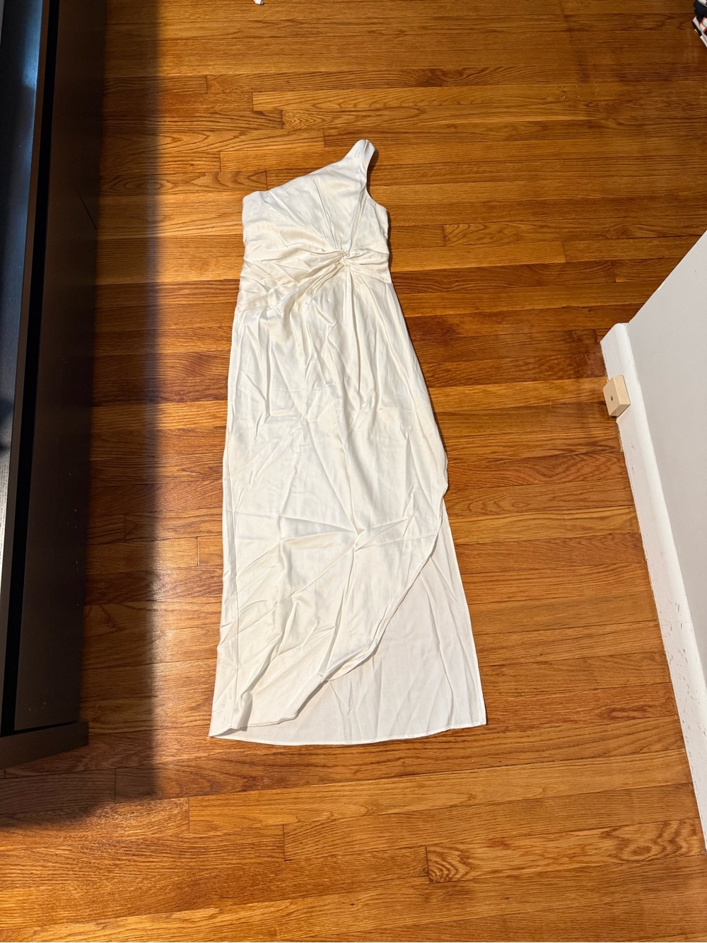 Abercrombie & Fitch One-Shoulder Cream Maxi Dress with Twist Waist